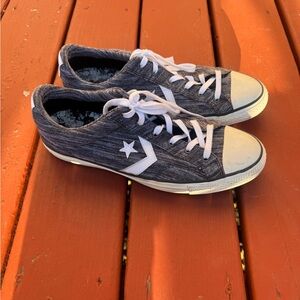 Converse Low Top Sneakers in Heathered Charcoal Men’s 10 Women’s 12 unisex